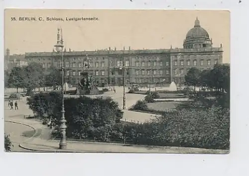 Berlin Schloss Lustgartenseite ngl 35.997