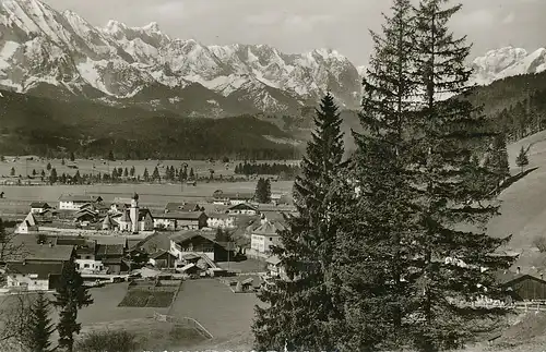 Wallgau mit Wetterstein und Zugspitze gl1961 119.932