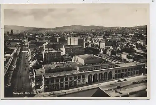 Stuttgart Blick vom Bahnhofsturm ngl 40.582