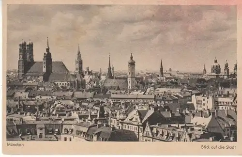 München Blick auf die Stadt ngl B8020