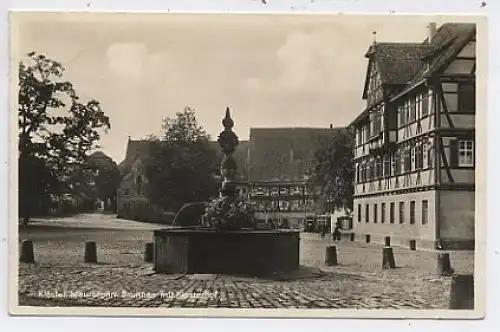 Kloster Maulbronn Brunnen im Klosterhof gl1937 40.676