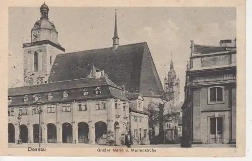 Dessau Großer Markt und Marienkirche gl1926 92.029