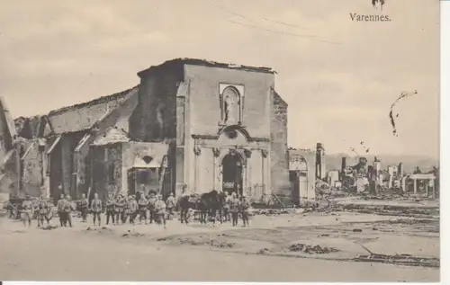 Varennes Zerstörte Gebäude ngl 200.808