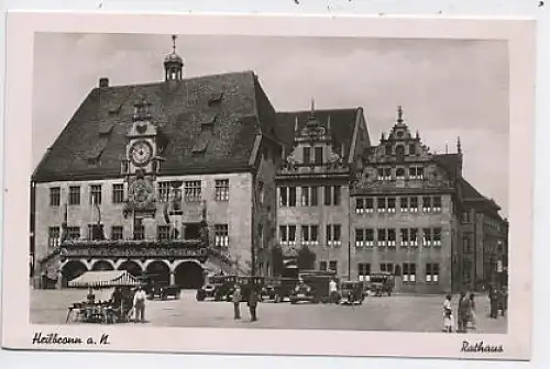 Heilbronn a.N. alte Autos vor Rathaus ngl 41.406