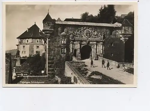Tübingen Schloß-Portal ngl 46.894