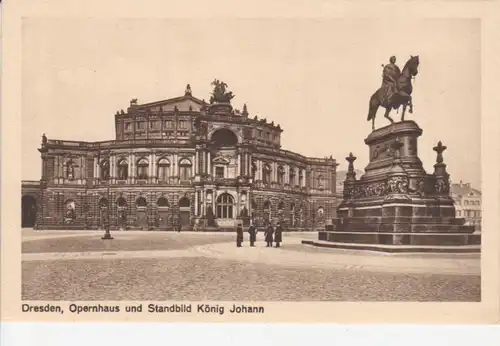 Dresden Opernhaus und Standbild Känig J. ngl 75.764