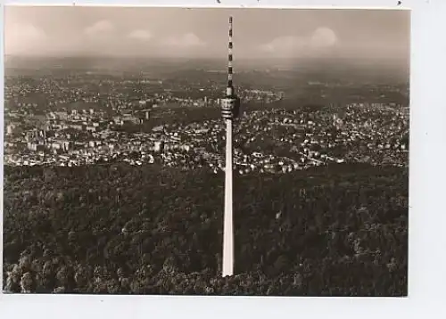 Stuttgart Fernsehturm mit Stadtpanorama ngl 42.073