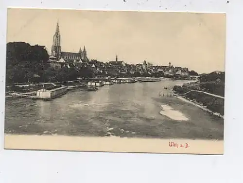 Ulm Donaupartie Stadtpanorama ngl 42.842