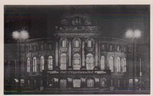 Chemnitz Opernhaus in Abendbeleuchtung ngl 84.684