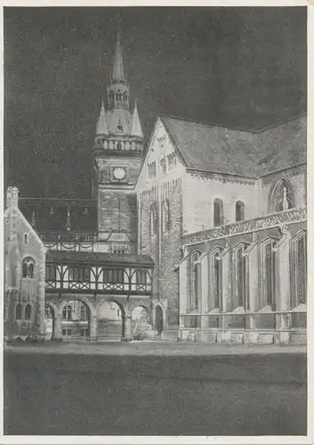 Braunschweig Burgplatz Rathaus bei Nacht ngl 102.707