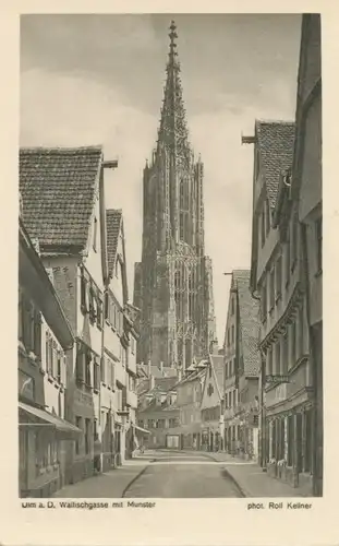 Ulm Walfischgasse mit Münster glca.1950 102.824