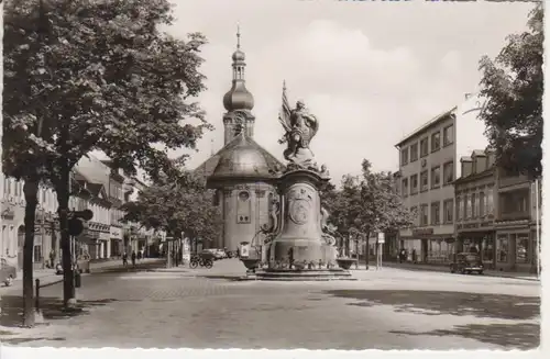 Rastatt Marktplatz mit Brunnen und Kirche ngl 83.040