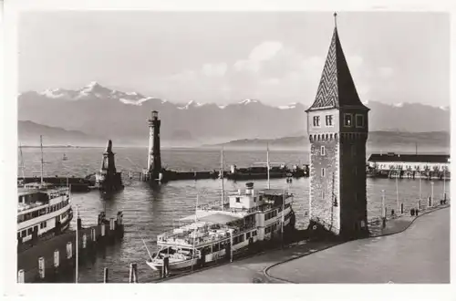 Lindau i.Bodensee Hafen alter Leuchtturm ngl B8023