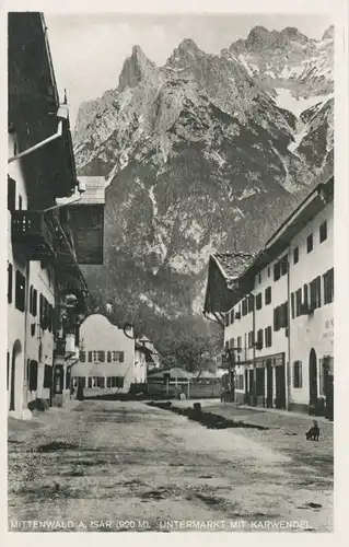 Mittenwald Untermarkt mit Karwendel ngl 109.047
