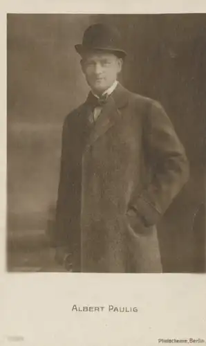 Porträt Albert Paulig ngl 105.891