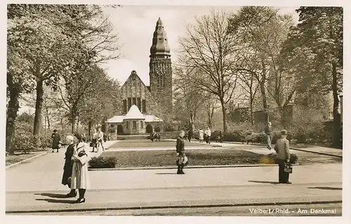 Velbert Am Denkmal ngl 132.455