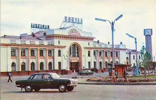 Karaganda Bahnhof ngl 129.981