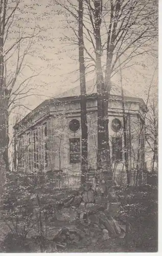 Nossen Mausoleum im Park ngl 85.021