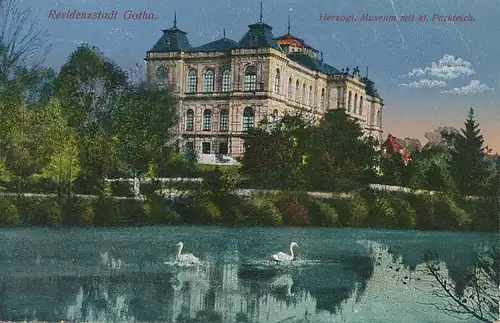 Gotha herzogl. Museum mit Teich feldpgl1917 114.882