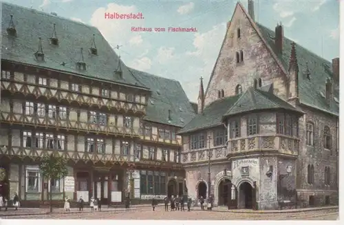 Halberstadt Rathaus vom Fischmarkt gl1917 90.986