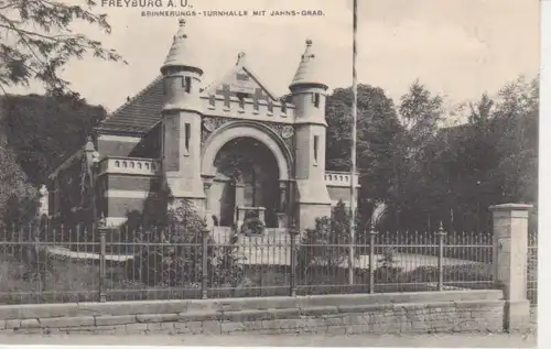 Freyburg a. U. Turnhalle mit Jahns Grab gl1907 92.272