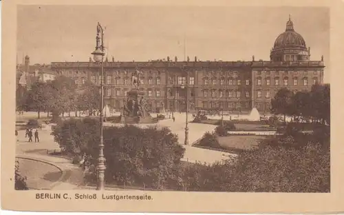 Berlin Königl.Schloß Lustgarten-Seite ngl B4669