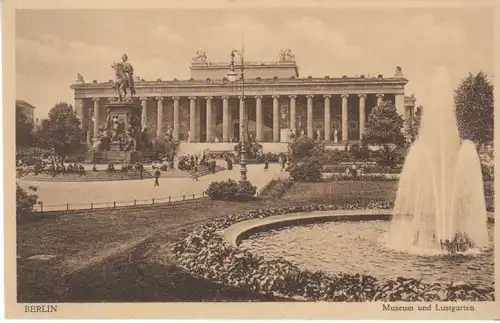 Berlin Museum und Lustgarten ngl B4812