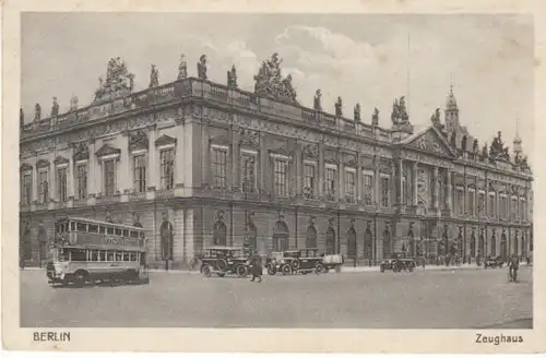 Berlin Unter den Linden Zeughaus ngl B4958