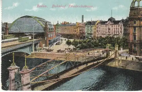 Berlin am Bahnhof Friedrichstraße gl~1910? B5208