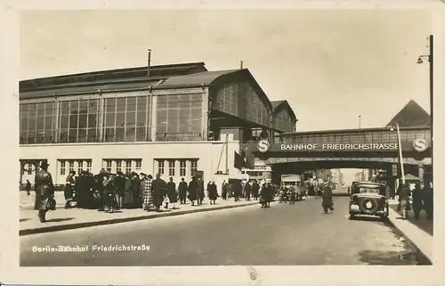 Berlin Bahnhof Friedrichstraße glca.1955 117.232