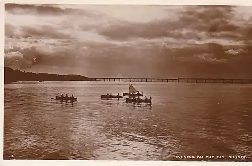 Evening on the Tay, Dundee gl1939 B9427