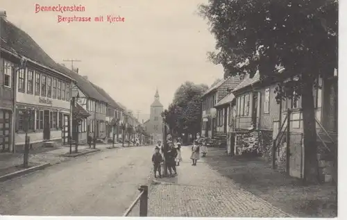 Benneckenstein Bergstraße mit Kirche gl1910 91.050