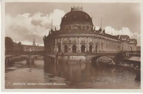 Berlin Kaiser Friedrich-Museum ngl B4780