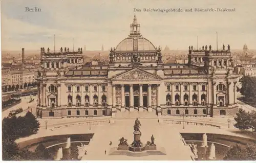 Berlin Reichstagsgebäude ngl B4836