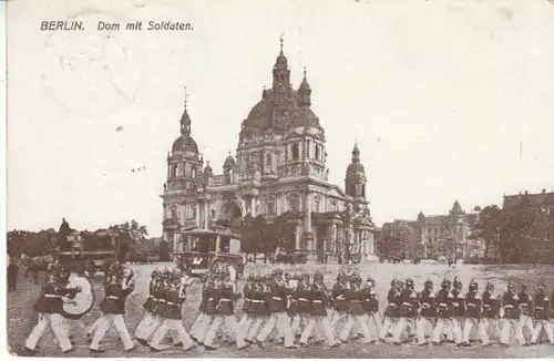 Berlin Dom mit Soldaten gl1930 B4702