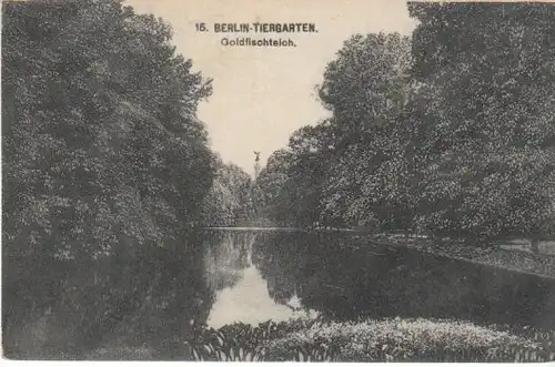 Berlin Tiergarten Goldfischteich ngl B5110
