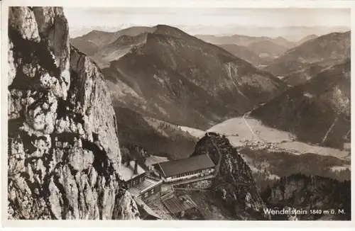 Wendelstein mit Berghotel ngl B8090