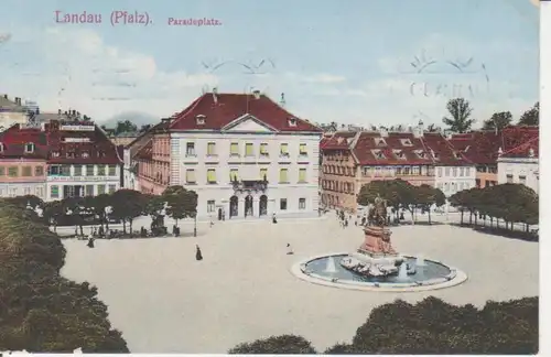 Landau Paradeplatz feldpgl1914 93.414