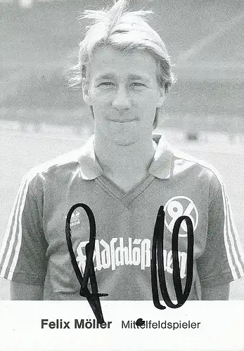 Fußball: Fortuna Düsseldorf Felix Möller 112.145