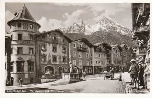 Berchtesgaden Marktplatz mit Watzmann gl1953 B7594