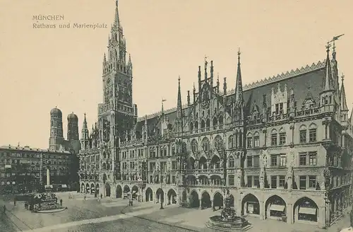 München Rathaus und Marienplatz ngl 123.864