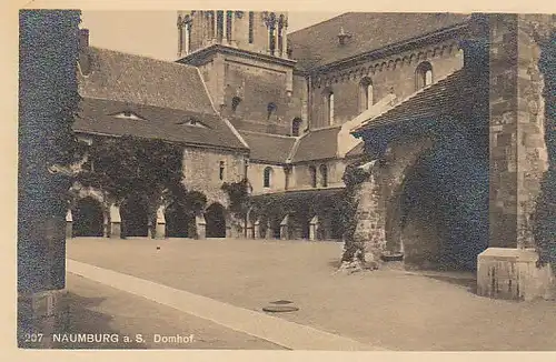 Naumburg a.S. Domhof ngl B9138