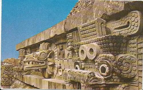 Mexiko: Board at the Quetzalcoatl Temple ngl 129.830