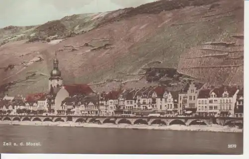 Zell a.d. Mosel Ufer-Panorama ngl 99.622