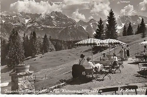 Bayernhaus-Terrasse geg.Wettersteingebirge ngl C1049
