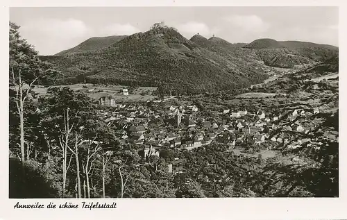 Annweiler Panorama mit Trifels ngl 131.553