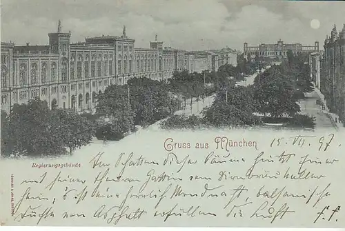 München Mondschein über Regierungsgebäude gl1897 C2366