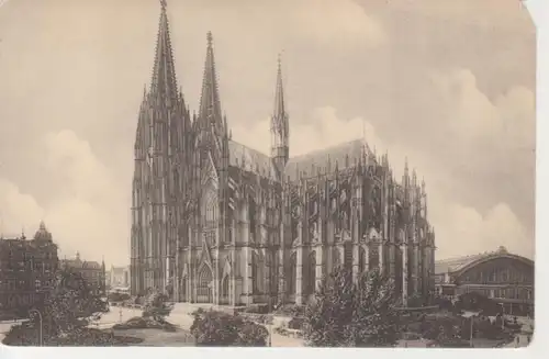 Köln Dom Westseite ngl 201.943