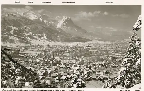 Garmisch-Partenkirchen Panorama ngl 127.998