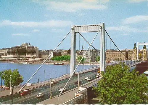 Budapest Elisabethbrücke ngl 130.055